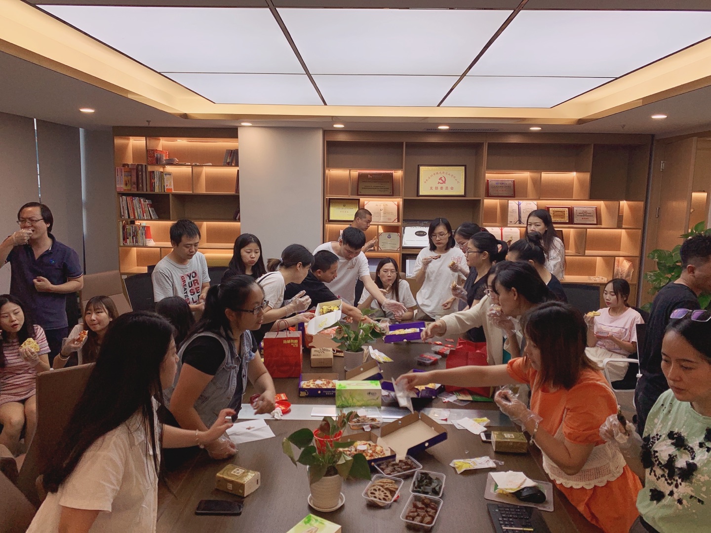 配圖 (2).jpg